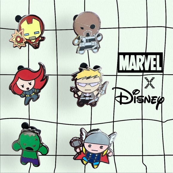 Disney Accessories - Marvel Avengers Pin Bundle